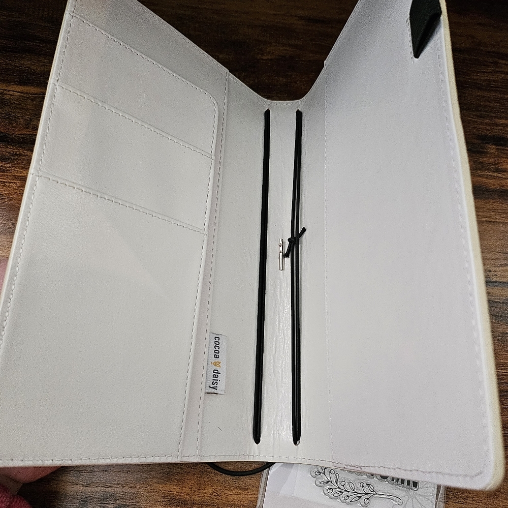 Lot of Cocoa Daisy items - Picture 3 of 8